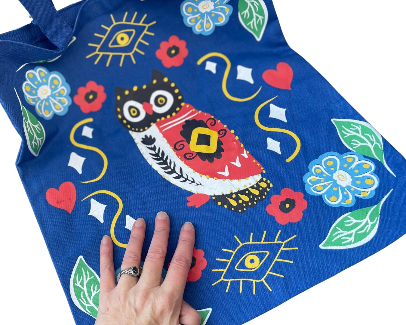 Umweltfreundliche Tasche aus recycelter Baumwolle.