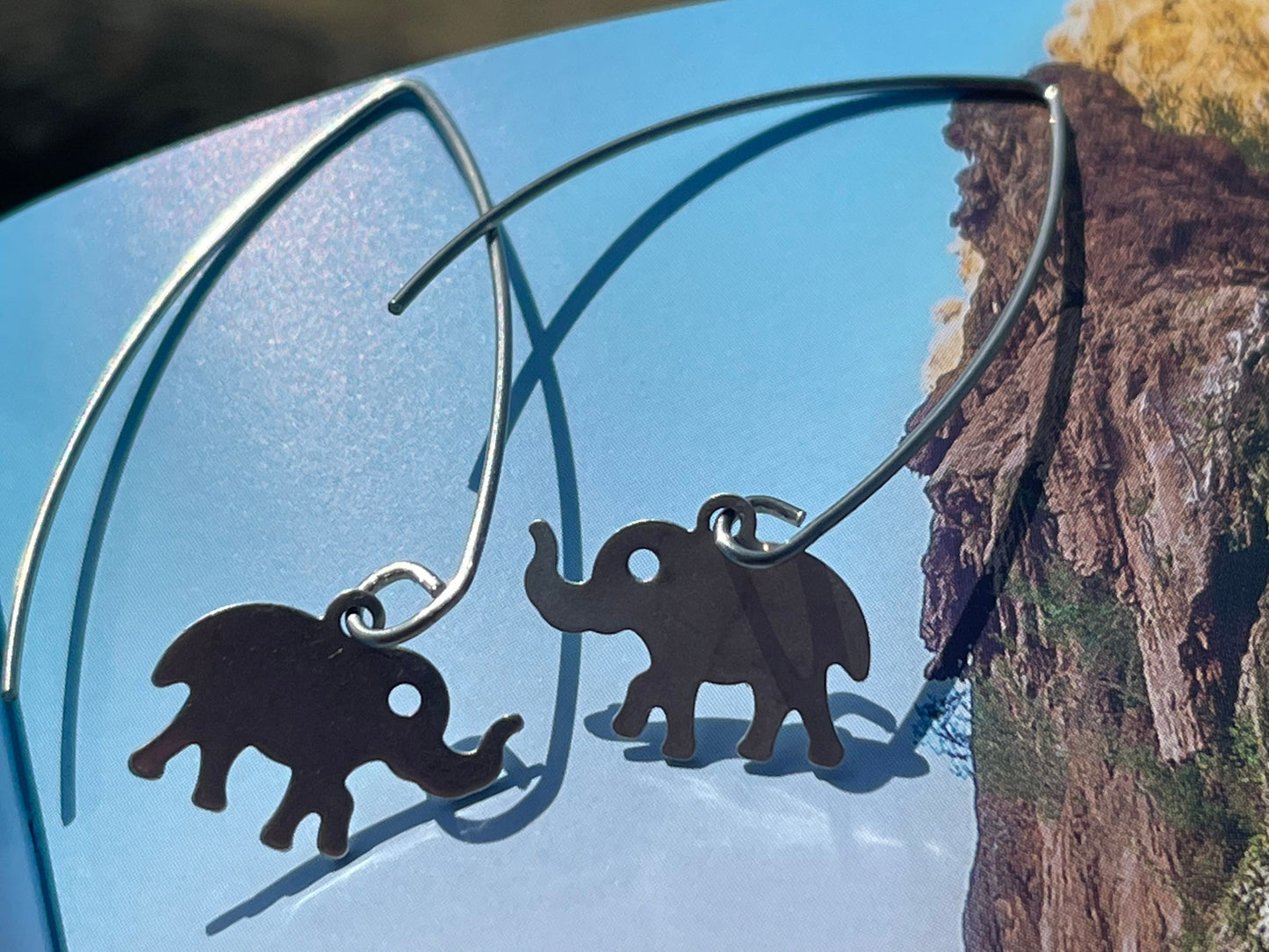 Elephant earrings, elephant jewellery, boho earrings, Gift for her, bohemian hippy earrings, Animal earrings, boho jewellery Africa earrings