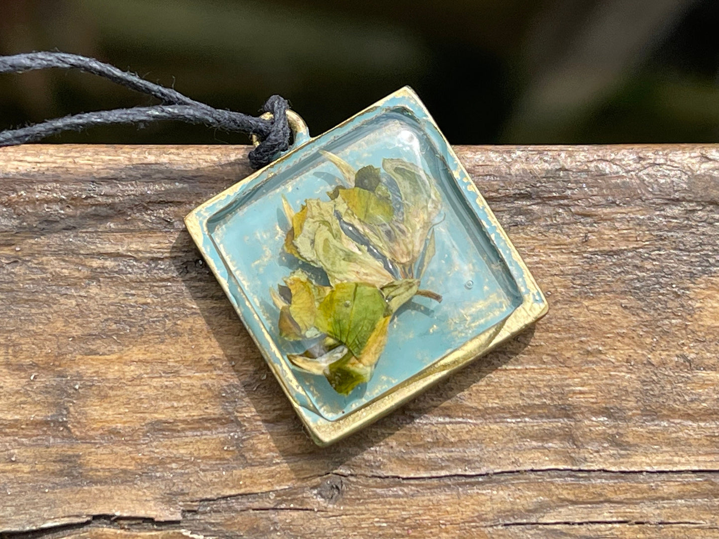 Unique cowslip floral necklace. Floral pendant, romantic gift for her. Unique necklaces, unusual jewellery, unique jewellery, boho gifts