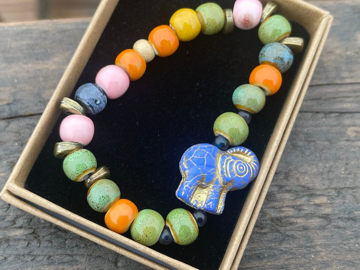 Elephant bracelet, elephant jewellery, boho bracelet, Hippy bracelet, gift for her, green bracelet, handmade bracelet, elephant bangle