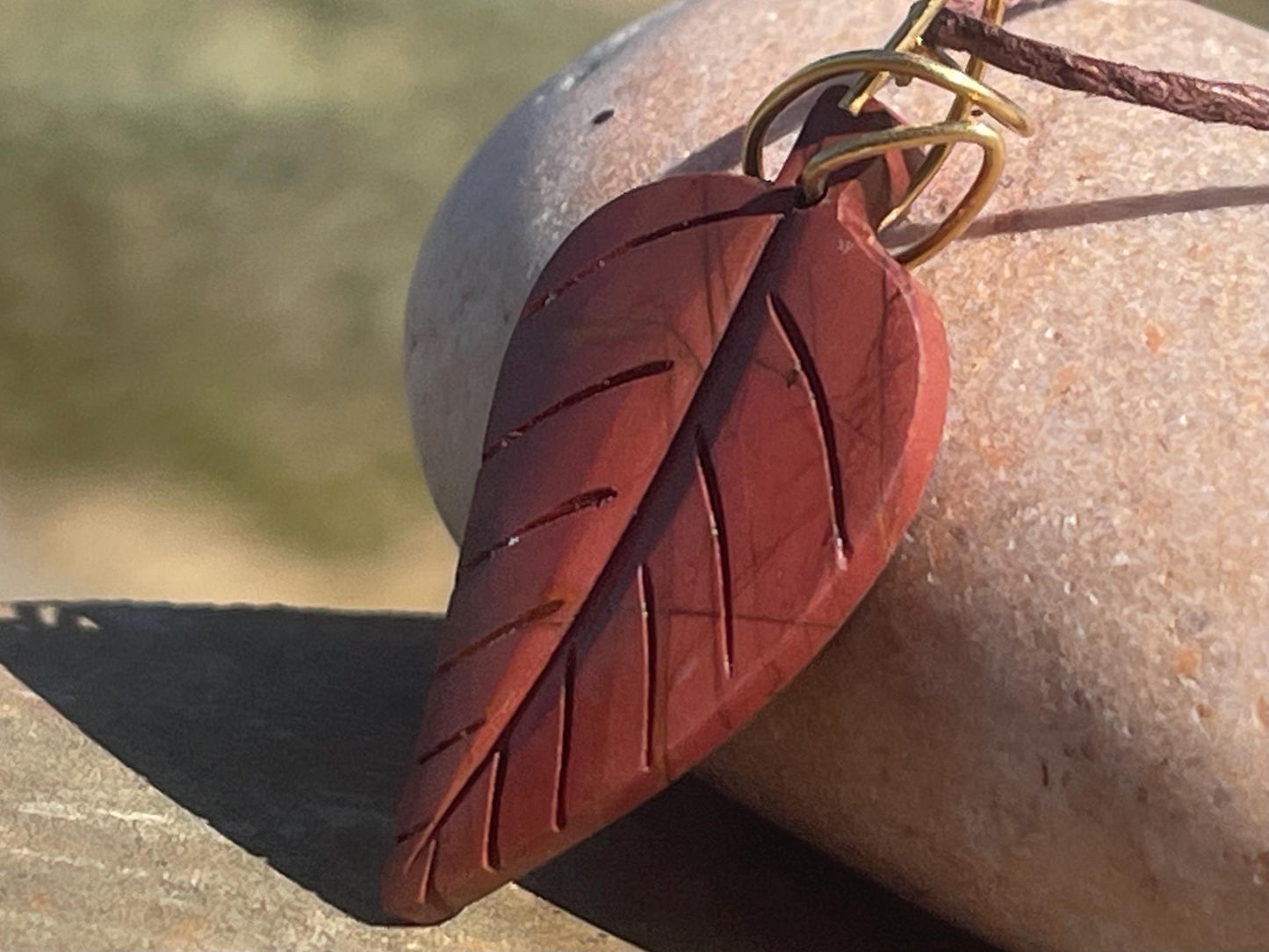 Leaf pendant. Mahogany obsidian necklace, ethical jewellery. Unusual necklace, boho gift for her, unusual jewellery, unique gift for him