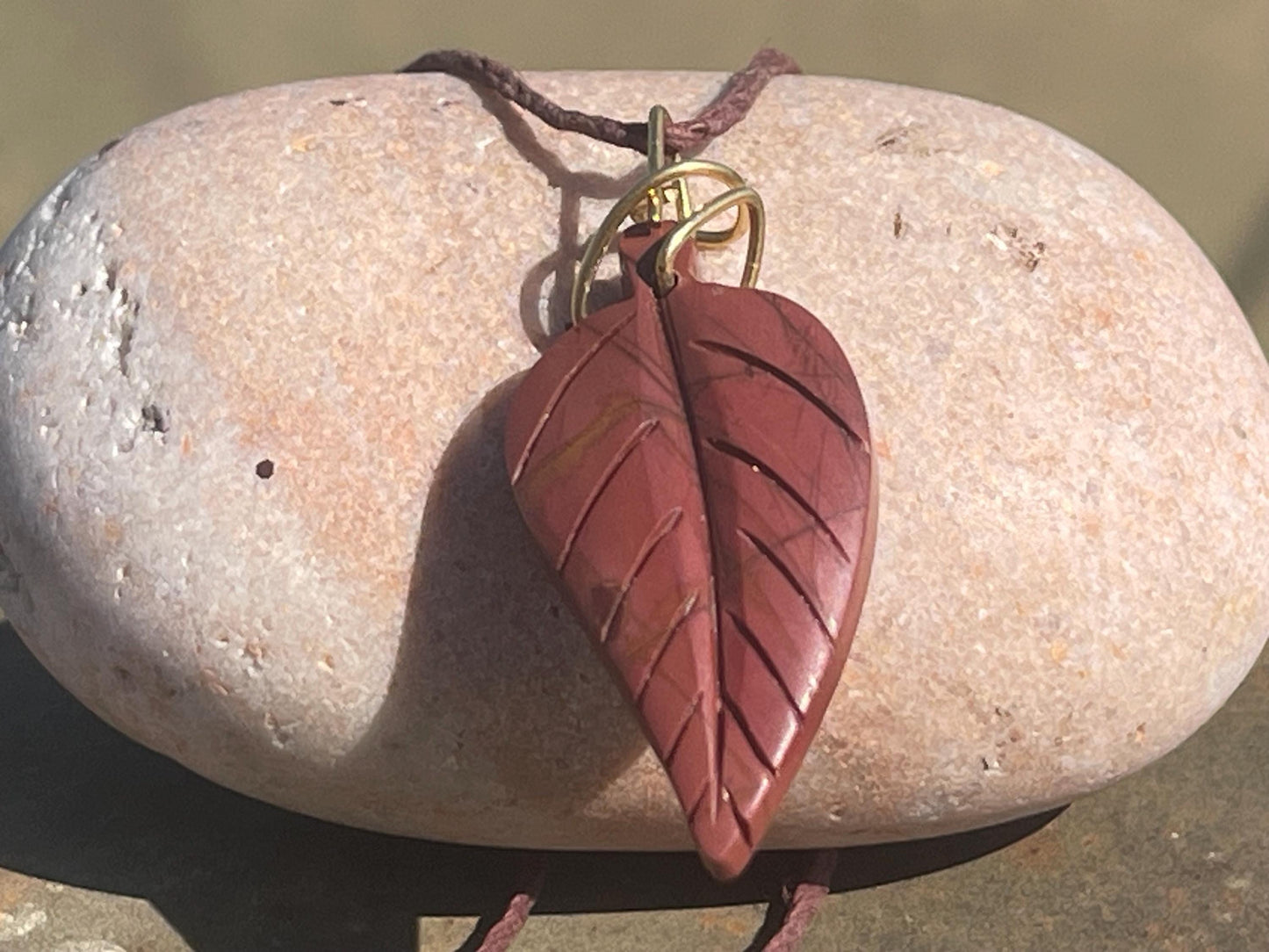 Leaf pendant. Mahogany obsidian necklace, ethical jewellery. Unusual necklace, boho gift for her, unusual jewellery, unique gift for him