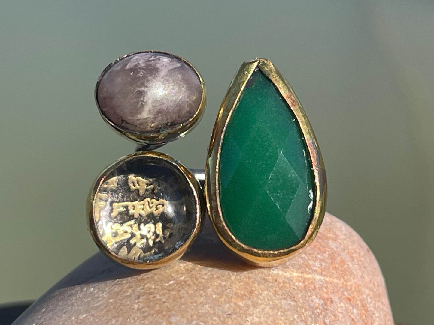 Fabulous vintage ring, large green ring, boho vintage jewellery, ethical jewellery, gypsy ring. Gypsy jewellery, statement jewellery