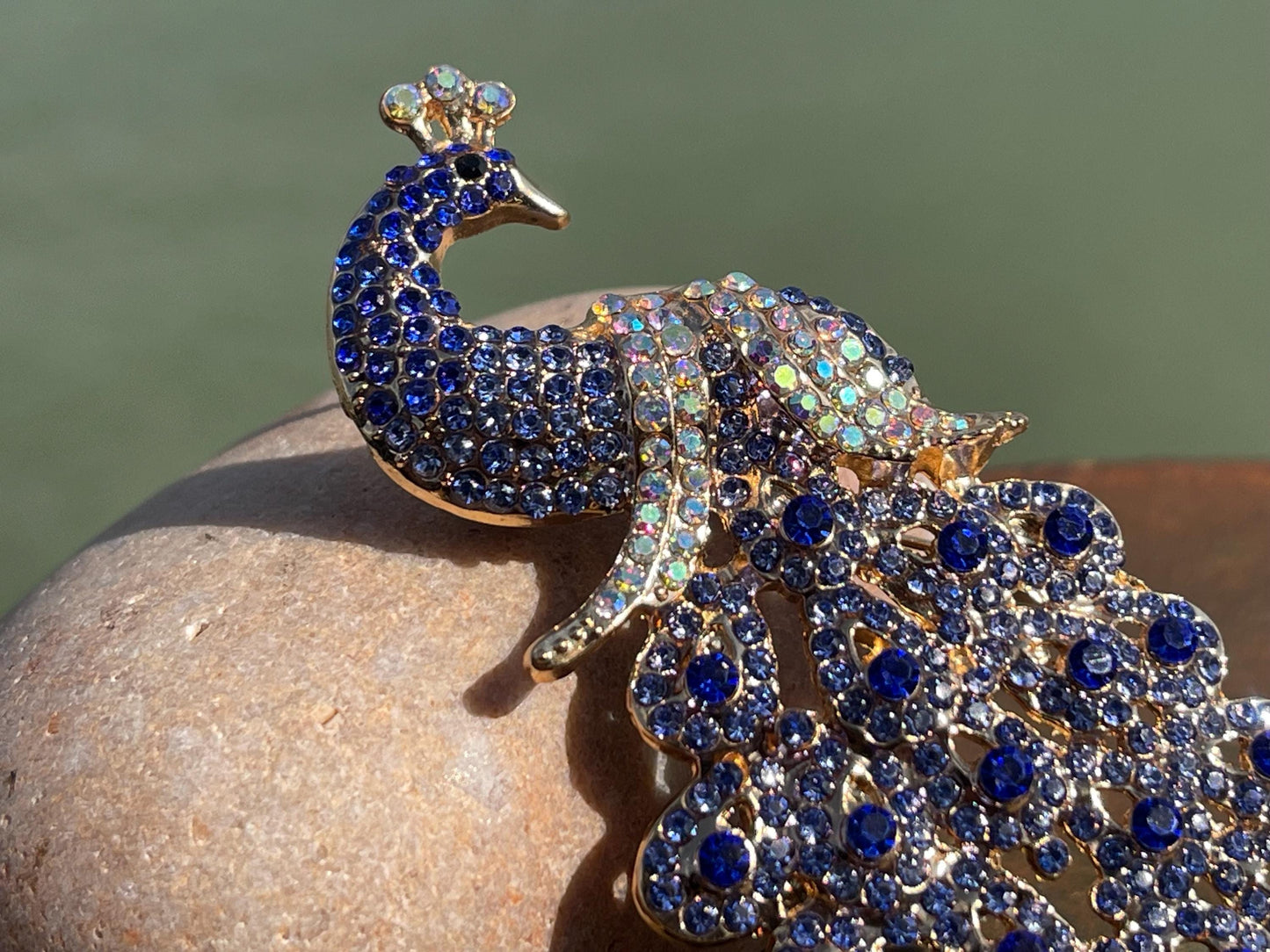 Blue peacock brooch, vintage jewellery, retro jewellery, unusual jewellery, blue brooch, eco friendly gifts for her, ethical jewellery
