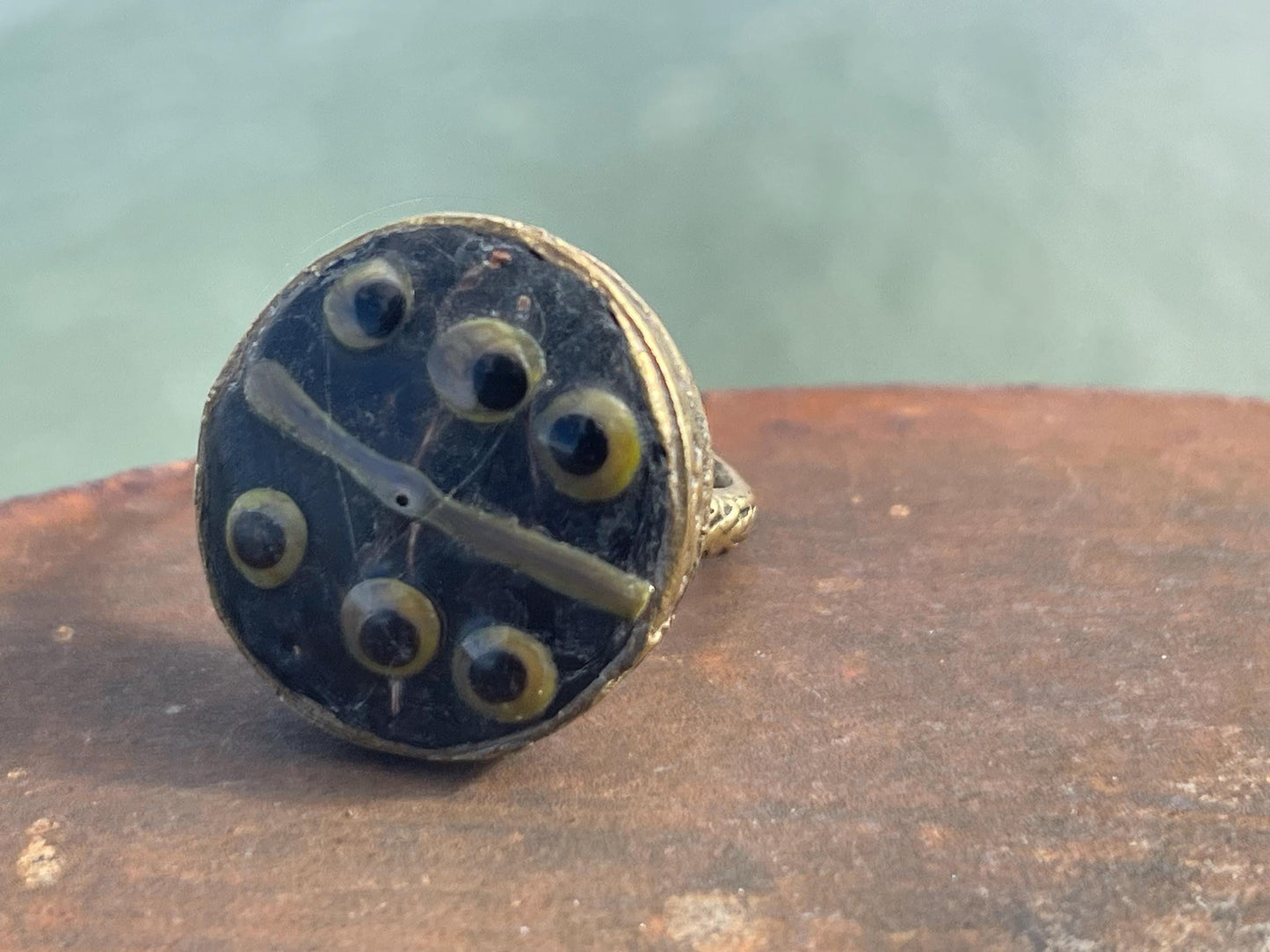 Fabulous vintage ring, large black ring, boho vintage jewellery, ethical jewellery, gypsy ring. Gypsy jewellery, statement jewellery