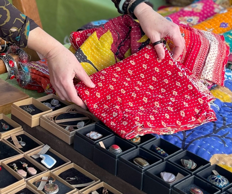 Vintage Wraps, Shawls and Scarves