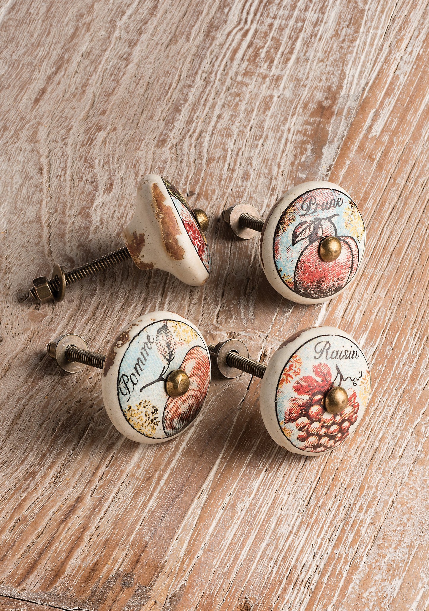 Vintage French door knob’s. Set of 4. Vintage home furnishings. Unique door knobs. Unique home decor. Boho kitchen.