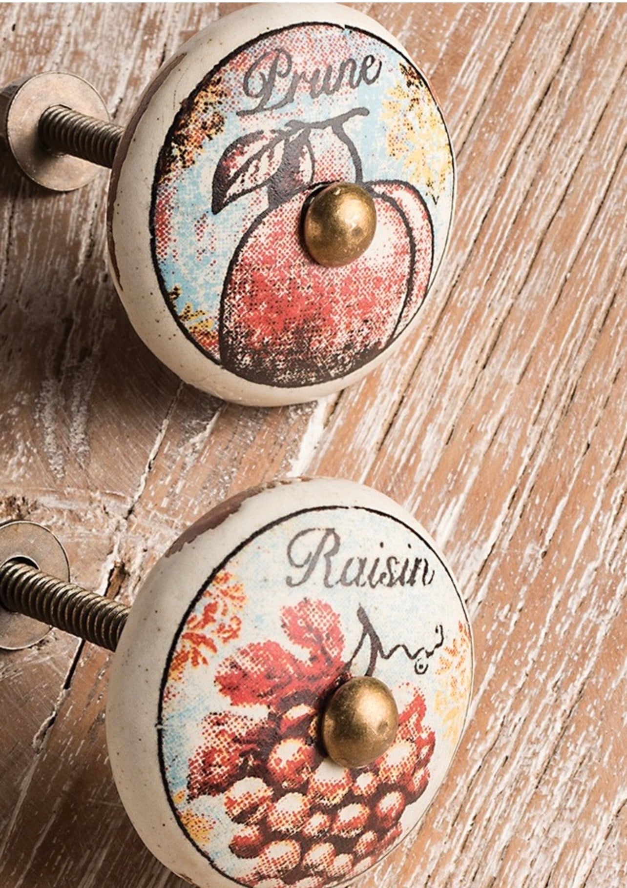 Vintage French door knob’s. Set of 4. Vintage home furnishings. Unique door knobs. Unique home decor. Boho kitchen.