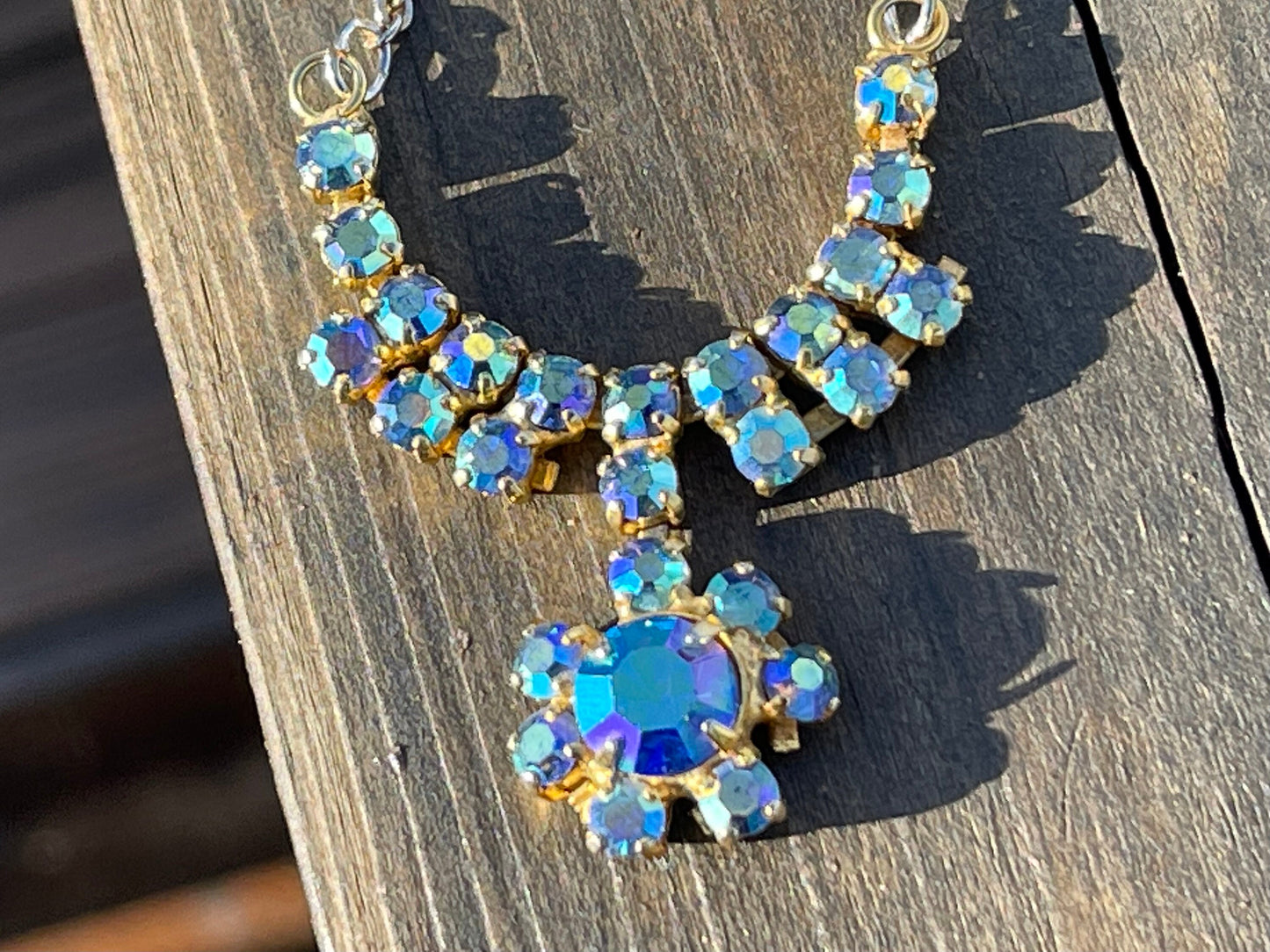 Cut glass vintage aurora borealis necklace, vintage necklace, vintage jewellery, resin bow necklace, ethical jewellery, wedding necklace