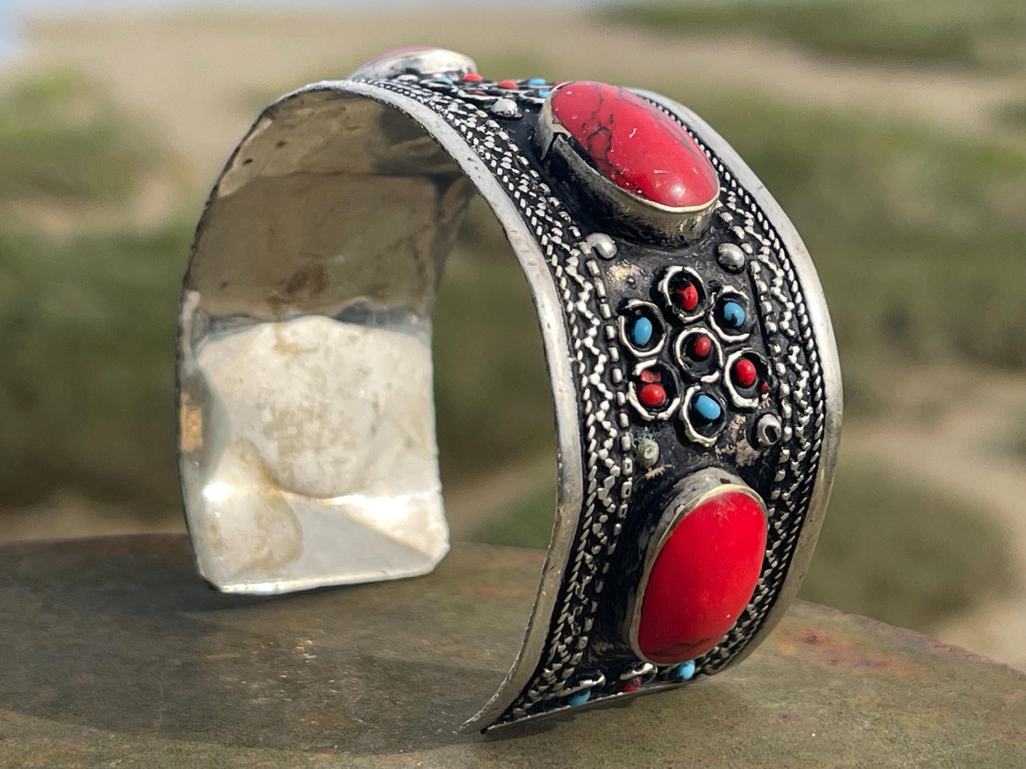 Gypsy jewellery, coral stone bracelet, coral stone cuff, vintage jewellery, ethical jewellery, red cuff bracelet, red bangle, large bracelet
