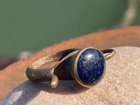 Romantic lapis lazuli ring, lapis jewellery, blue gemstone ring, boho ring, romantic gift for her. Ethical jewellery, gypsy ring