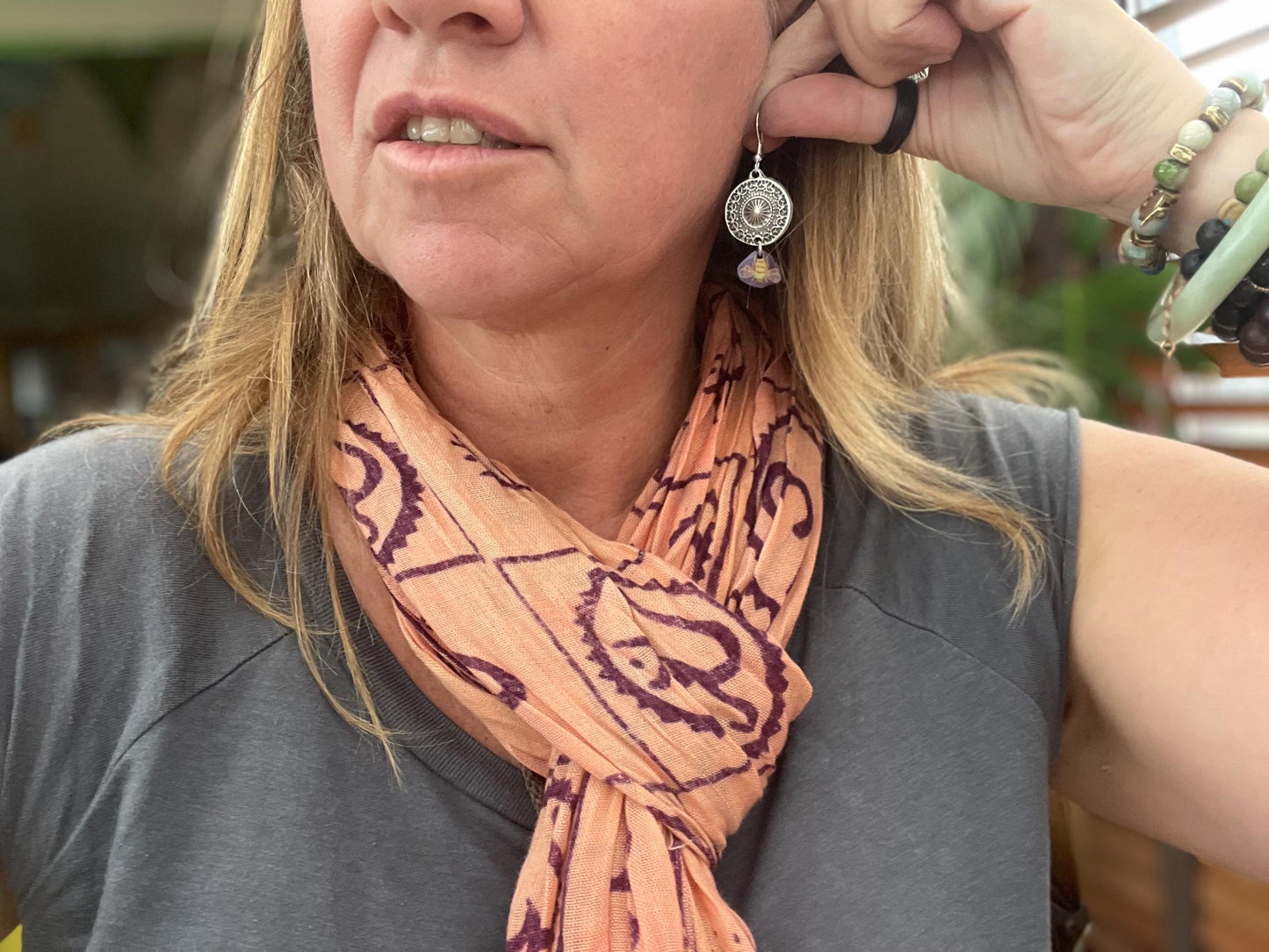 Bee earrings. Bee jewellery, boho jewellery, boho jewellery, unique earrings, eco friendly jewellery, gift for her, ethical jewellery