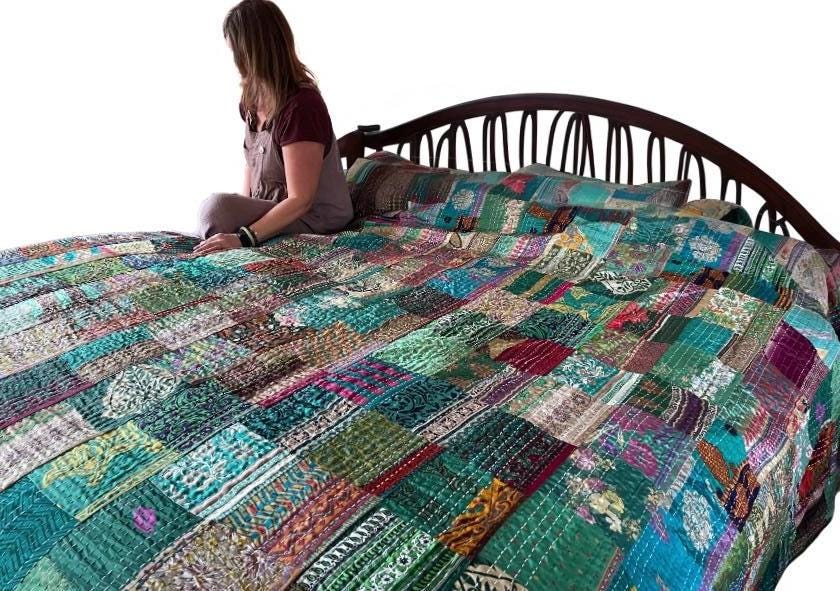 KING SIZE Green bedspread made from vintage fabrics. Stunning patchwork bed throw. Multi- coloured.