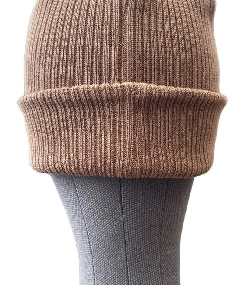 SABLE. Bonnets écologiques. Fabriqués à 100 % en coton issu de l'agriculture biologique.