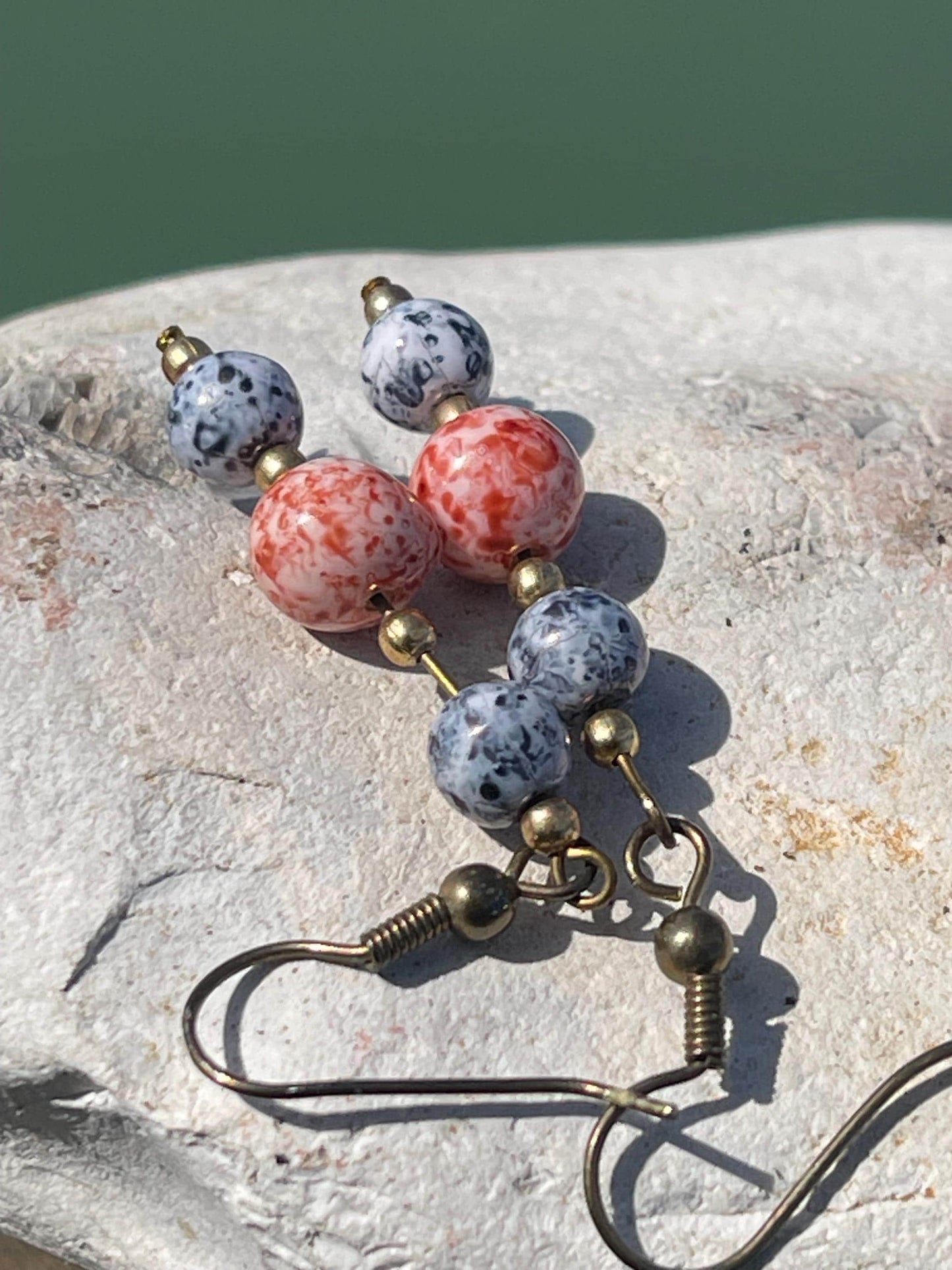 Stunning vintage necklace and earring set. Wedding jewellery. Eco friendly jewellery. Ehical jewellery, short length necklace and earrings.