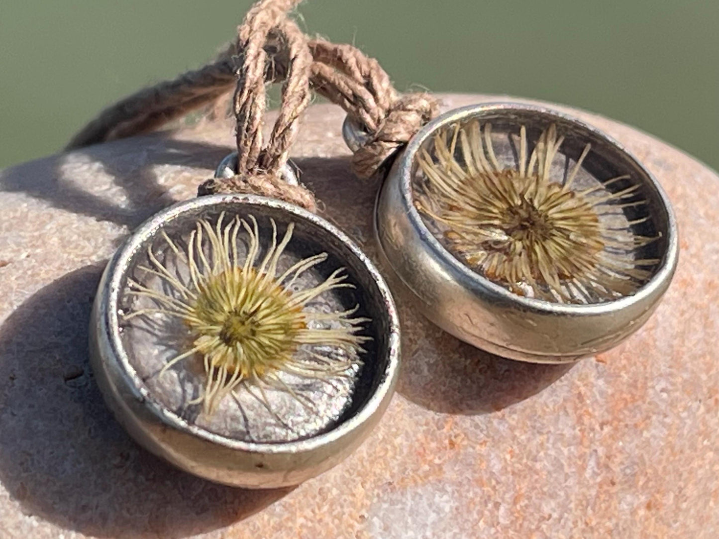 Daisy necklace, flower necklace, unique necklace, ethical gift for her, handmade necklace, Daisy jewellery, Daisy pendant, boho jewellery