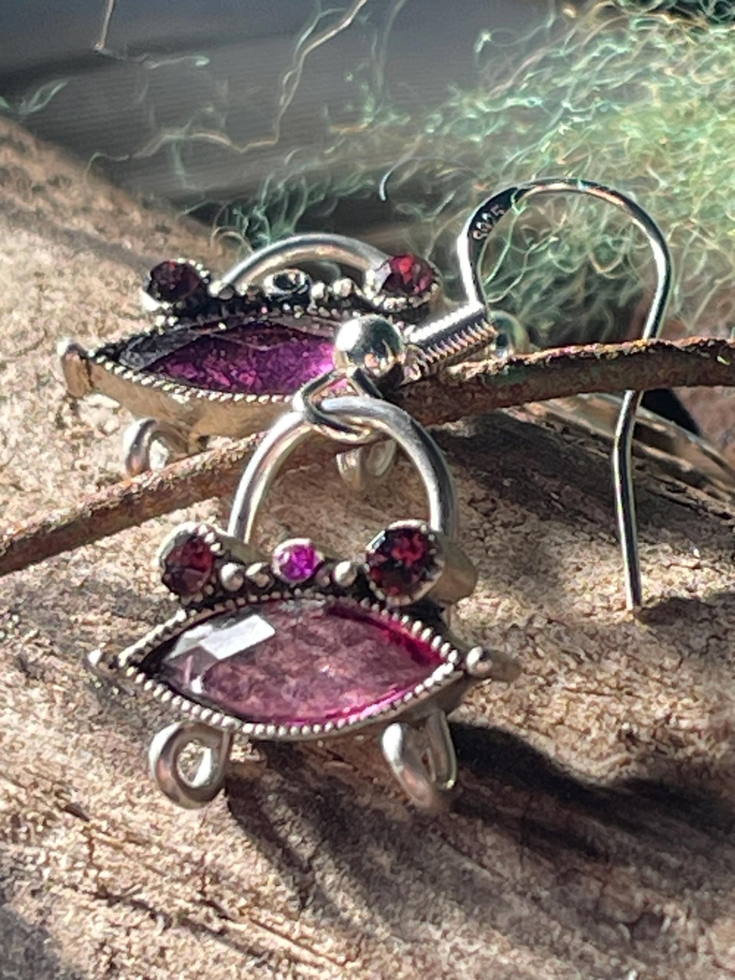 Wide Mouth Frog Earrings on recycled sterling silver. Eco friendly jewellery. Ethical jewelery. handmade frog jewellery. Gift for frog lover