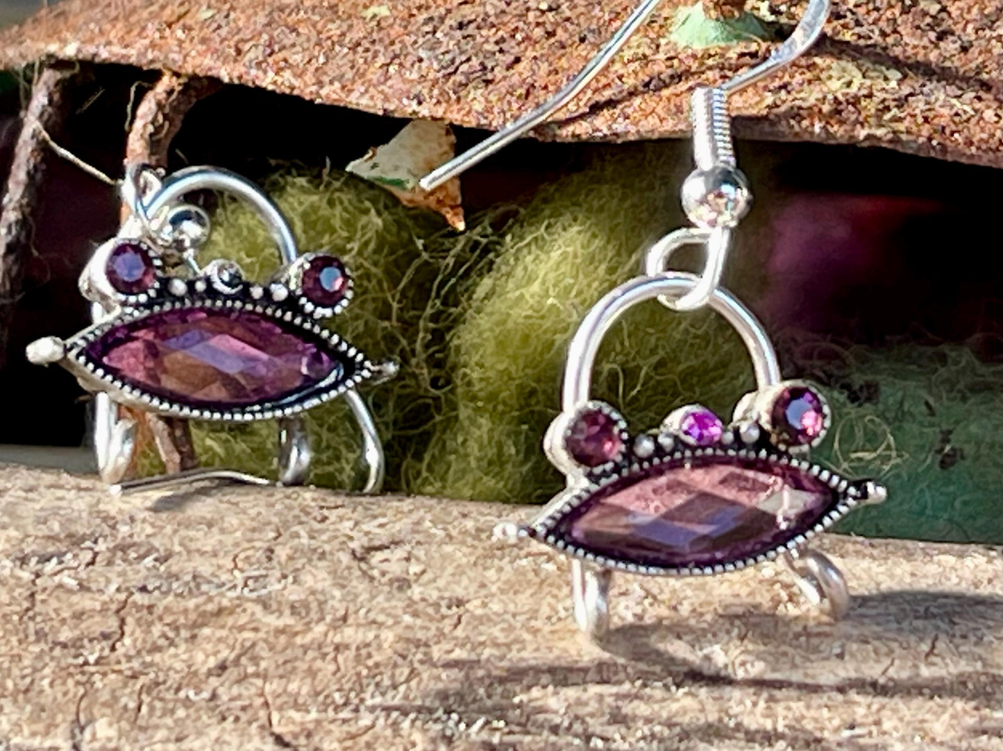 Wide Mouth Frog Earrings on recycled sterling silver. Eco friendly jewellery. Ethical jewelery. handmade frog jewellery. Gift for frog lover