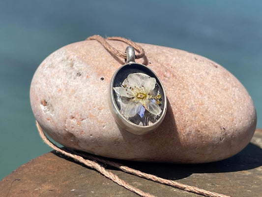 Bramble flower necklace, unique necklace, ethical gift for her, handmade necklace, boho eco friendly necklace, flower jewellery