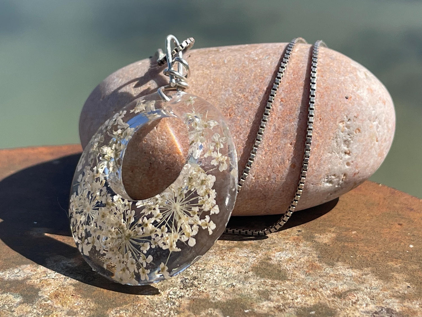 Wild carrot flower necklace, romantic necklace, ethical jewellery, unusual birthday gift for her, unique necklace, unusual gardeners gift
