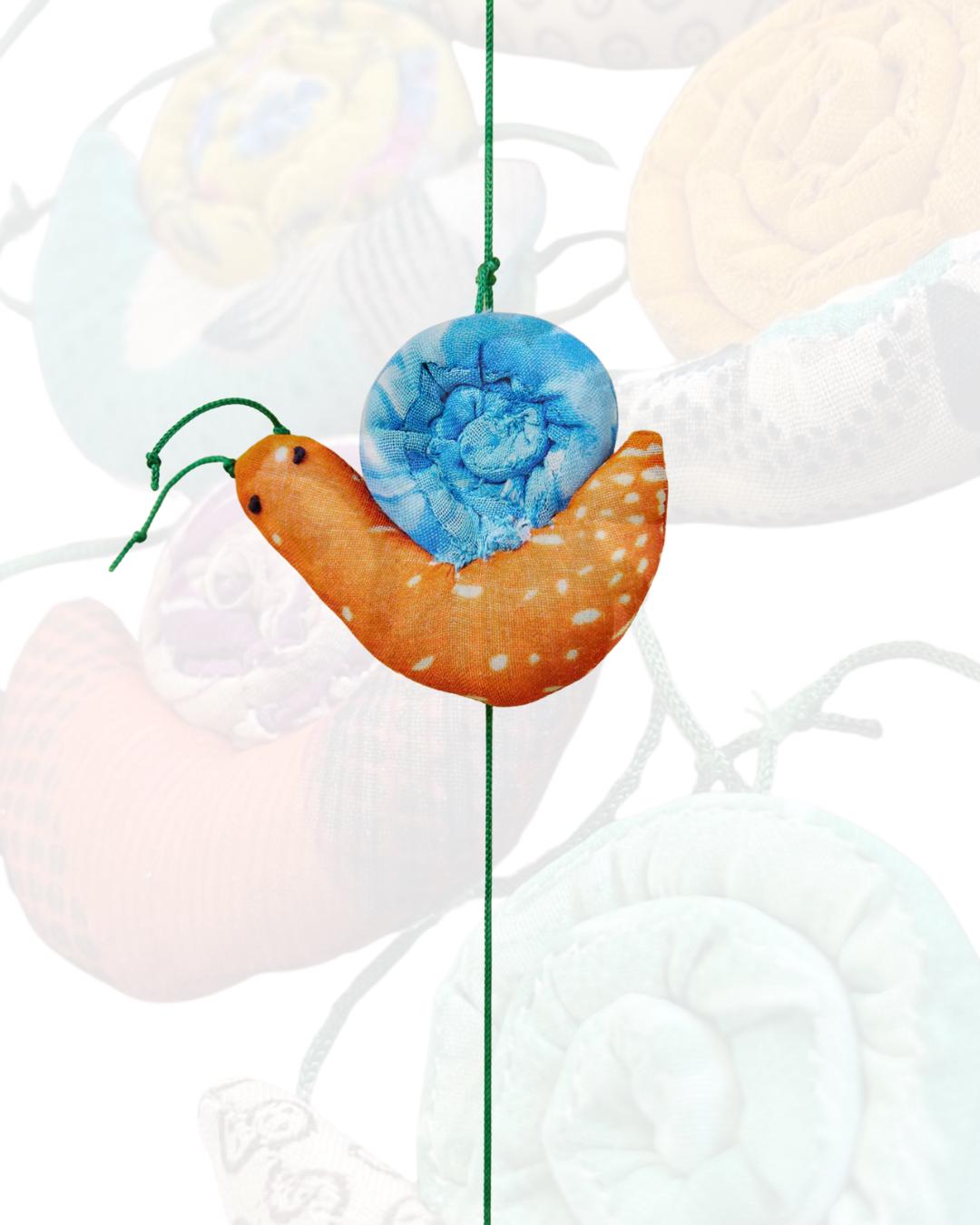 Snail garland for the home, garden, festivals, parties and weddings. Snail decorations. Gift for snail lover. Boho decorations for the home.