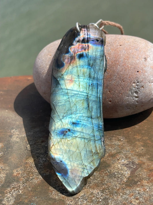 Labradorite necklace, labradorite jewellery, boho gift for her, unusual necklace, ethical jewellery, handmade necklace, labradorite pendant