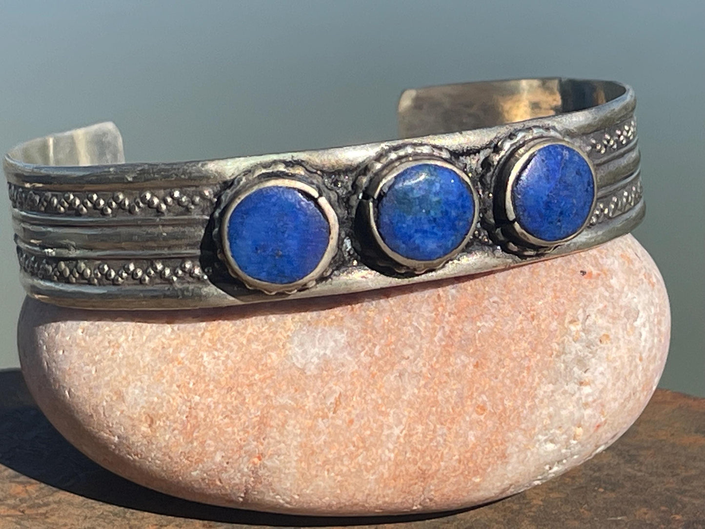 Vintage lapis bangle, vintage jewellery, ethical jewellery, belly dance bracelet, boho bracelet, lapis bracelet, vintage lapis jewellery