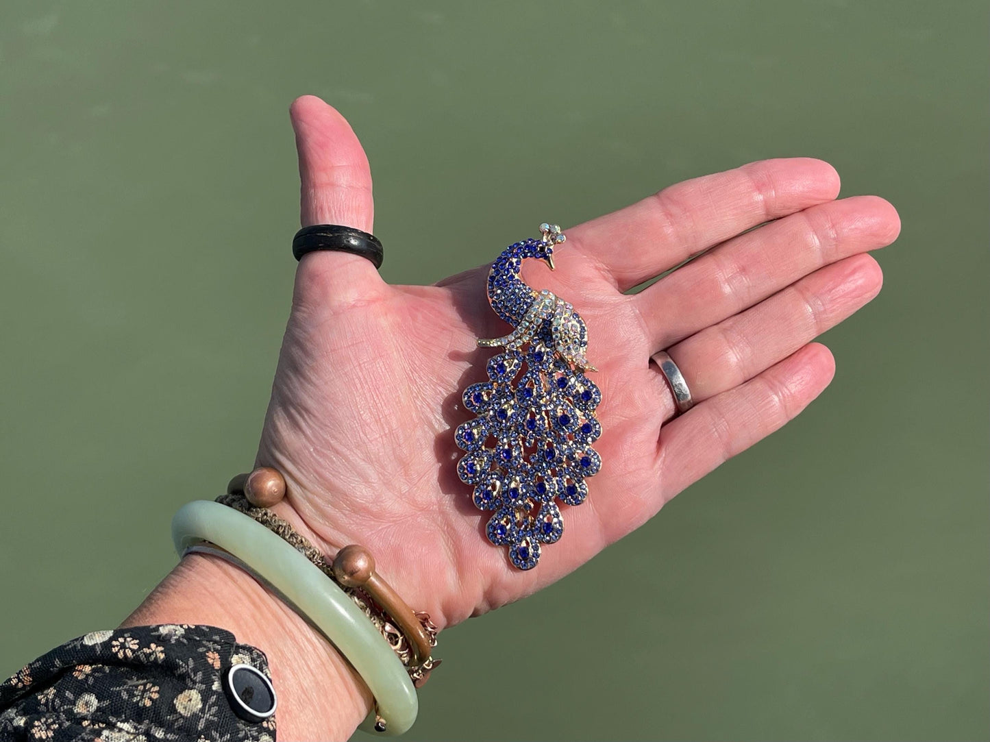 Blue peacock brooch, vintage jewellery, retro jewellery, unusual jewellery, blue brooch, eco friendly gifts for her, ethical jewellery
