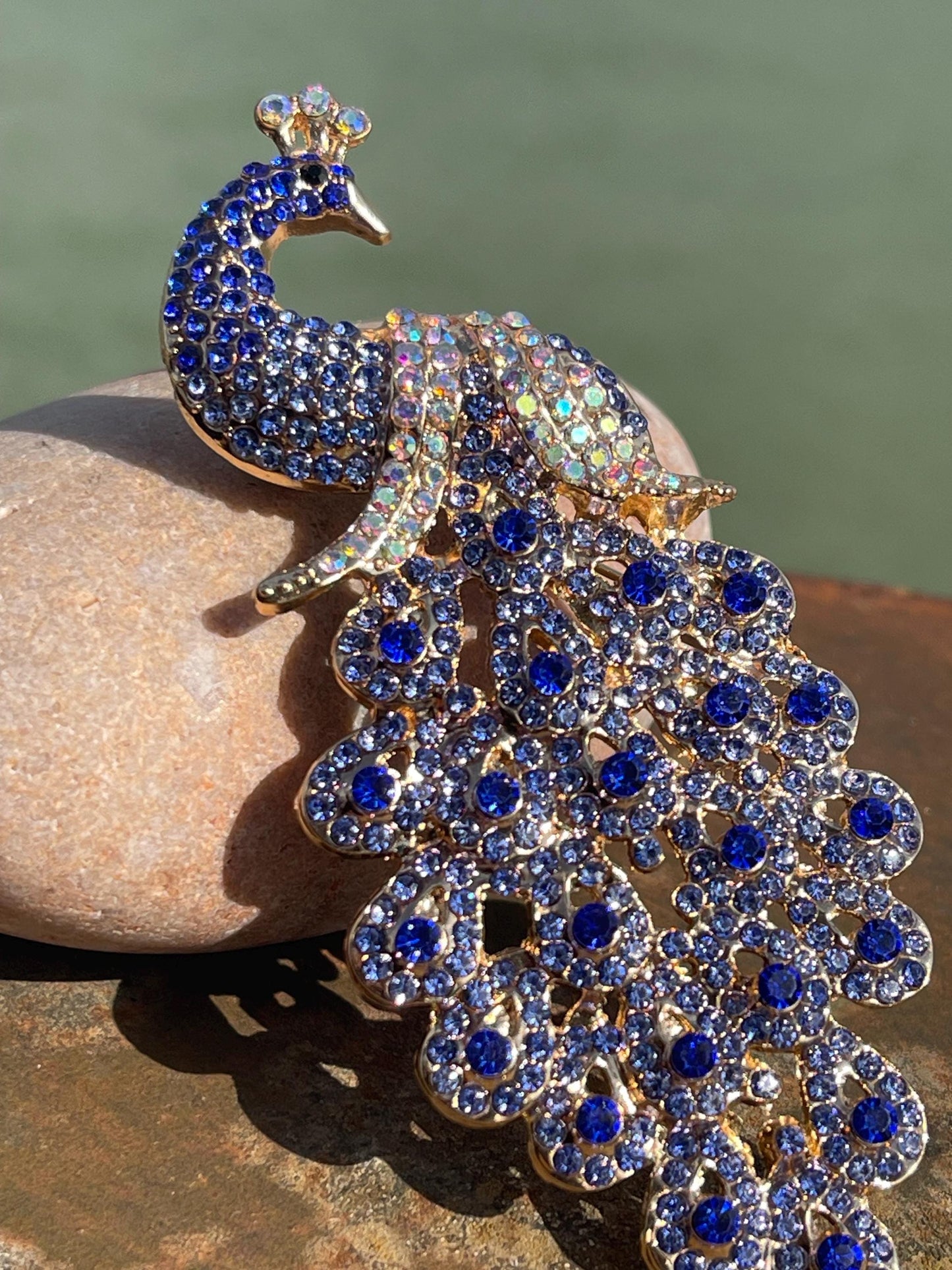 Blue peacock brooch, vintage jewellery, retro jewellery, unusual jewellery, blue brooch, eco friendly gifts for her, ethical jewellery
