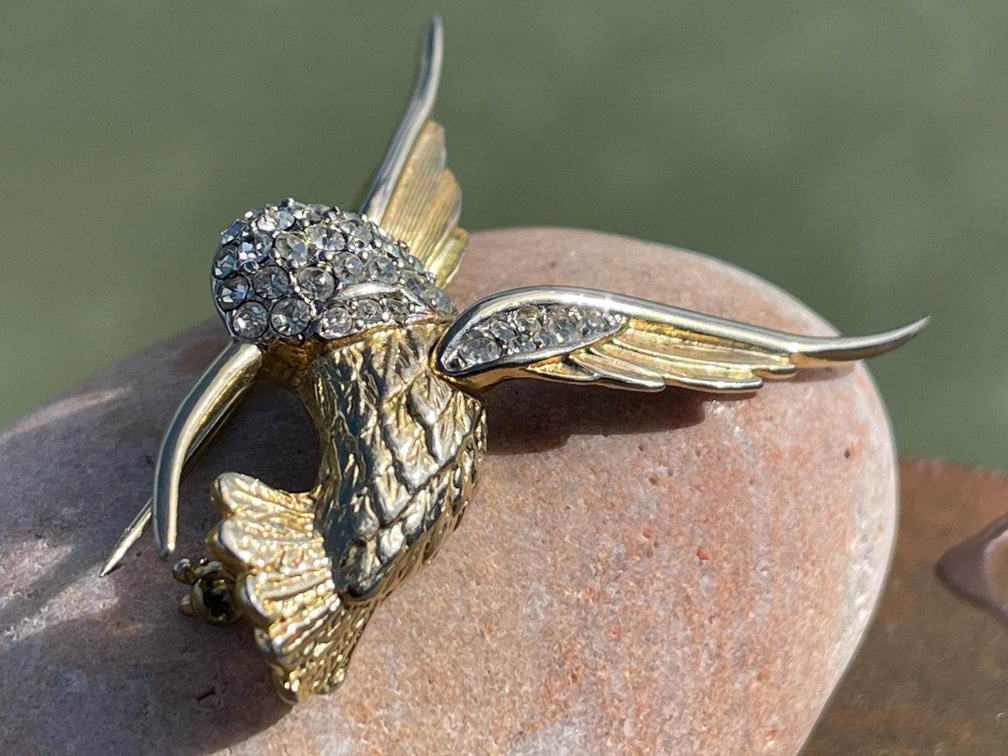 Hummingbird brooch, vintage jewellery, retro jewellery, unusual jewellery, bird brooch, eco friendly gifts for her, ethical jewellery