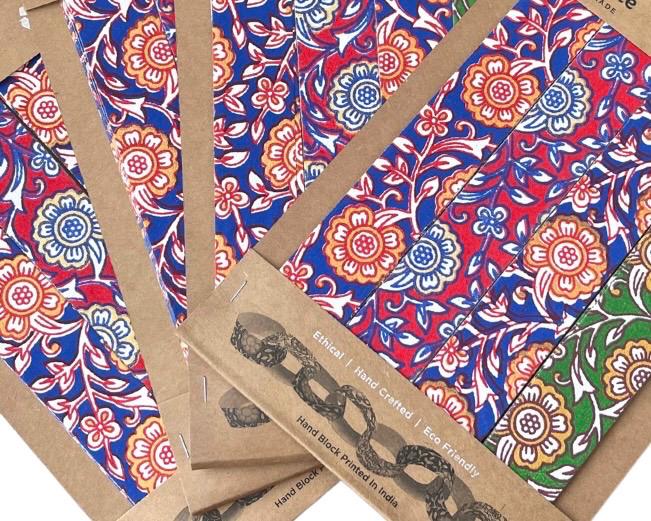 Recycled paper chains. Hand printed paper chains for parties and special occasions. Great family activity. Eco friendy paper garlands.