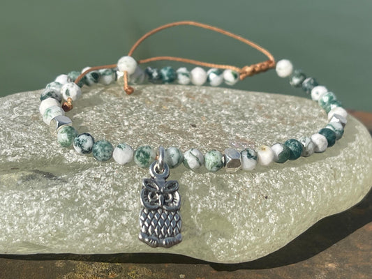 Adjustable moss agate gemstone bracelet. Handmade unique jewellery. Owl beacelet. Owl jewellery. Moss agate jewellery. Moss agate bracelet.