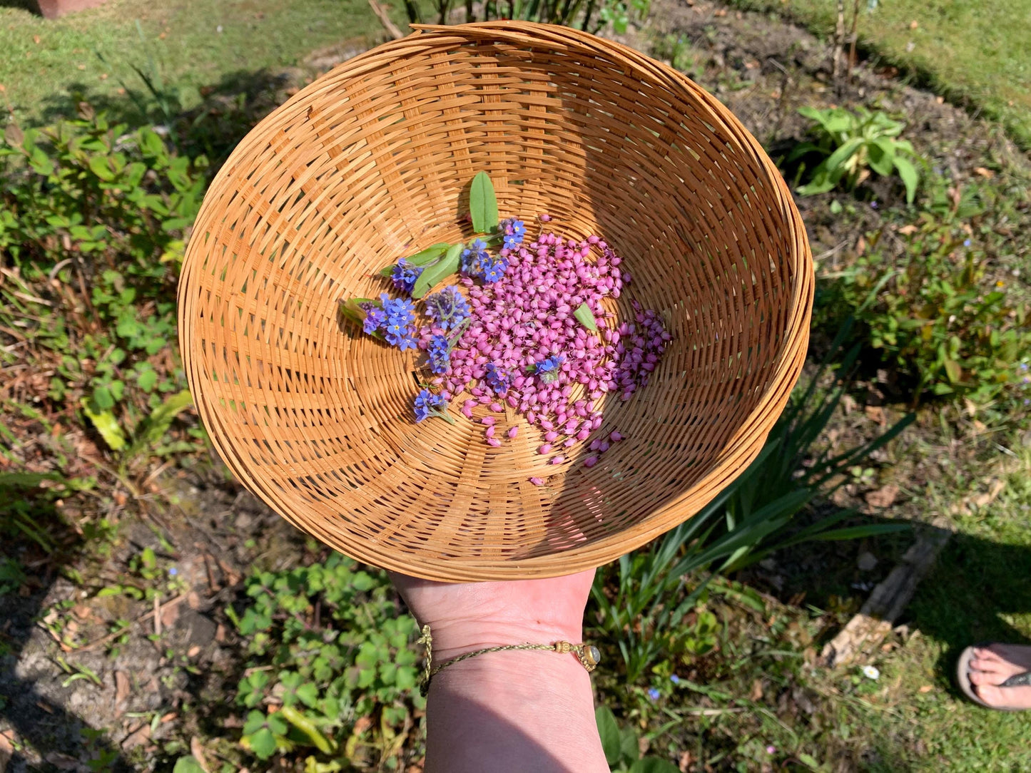 Flower necklace, ethical jewellery, violet necklace, handmade necklace, boho jewellery, gift for her flower pendant, handmade boho necklace
