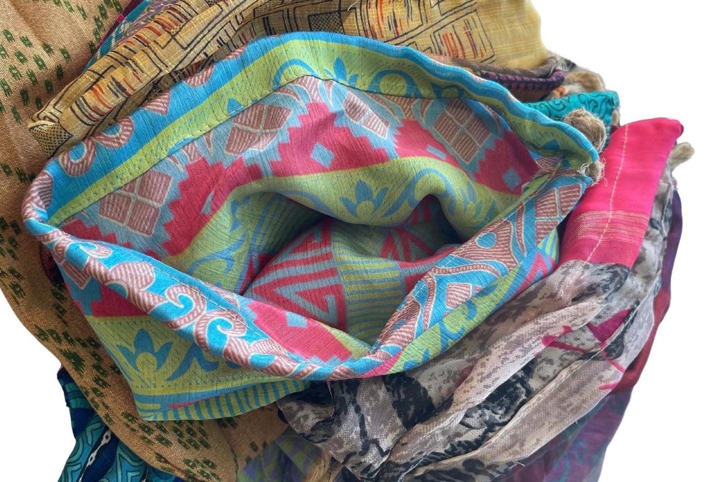 Small & medium recycled sari bags. Eco friendly wrapping option. Recycled bags for gifts. Recycled gift bags. Ethical draw string bags.