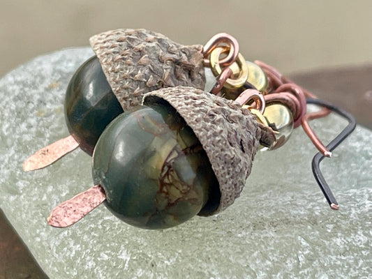 Handmade acorn earrings. Gift for gardener, made from real acorns, recycled copper and vintage beads. Eco friendly jewellery. Ethically made