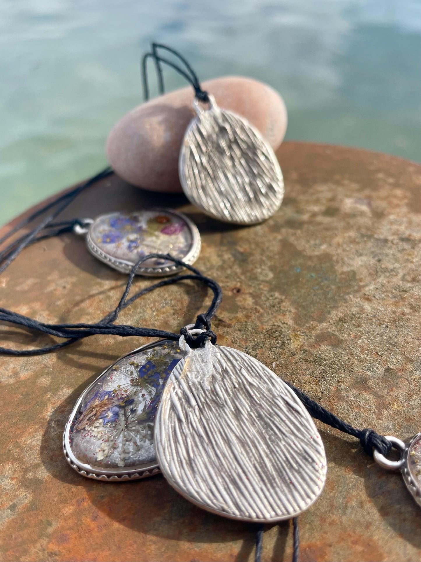 Flower necklace, ethical jewellery, violet necklace, handmade necklace, boho jewellery, gift for her flower pendant, handmade boho necklace