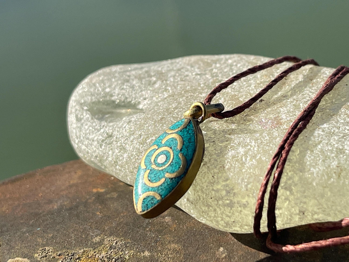 Beautiful turquoise necklace, turquoise pendant, vintage jewellery, ethical jewellery, gemstone pendant, boho necklace, unique necklace