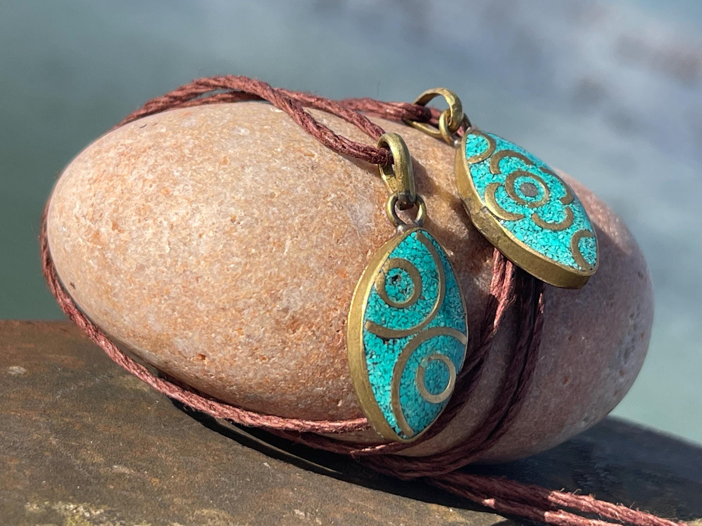 Beautiful turquoise necklace, turquoise pendant, vintage jewellery, ethical jewellery, gemstone pendant, boho necklace, unique necklace