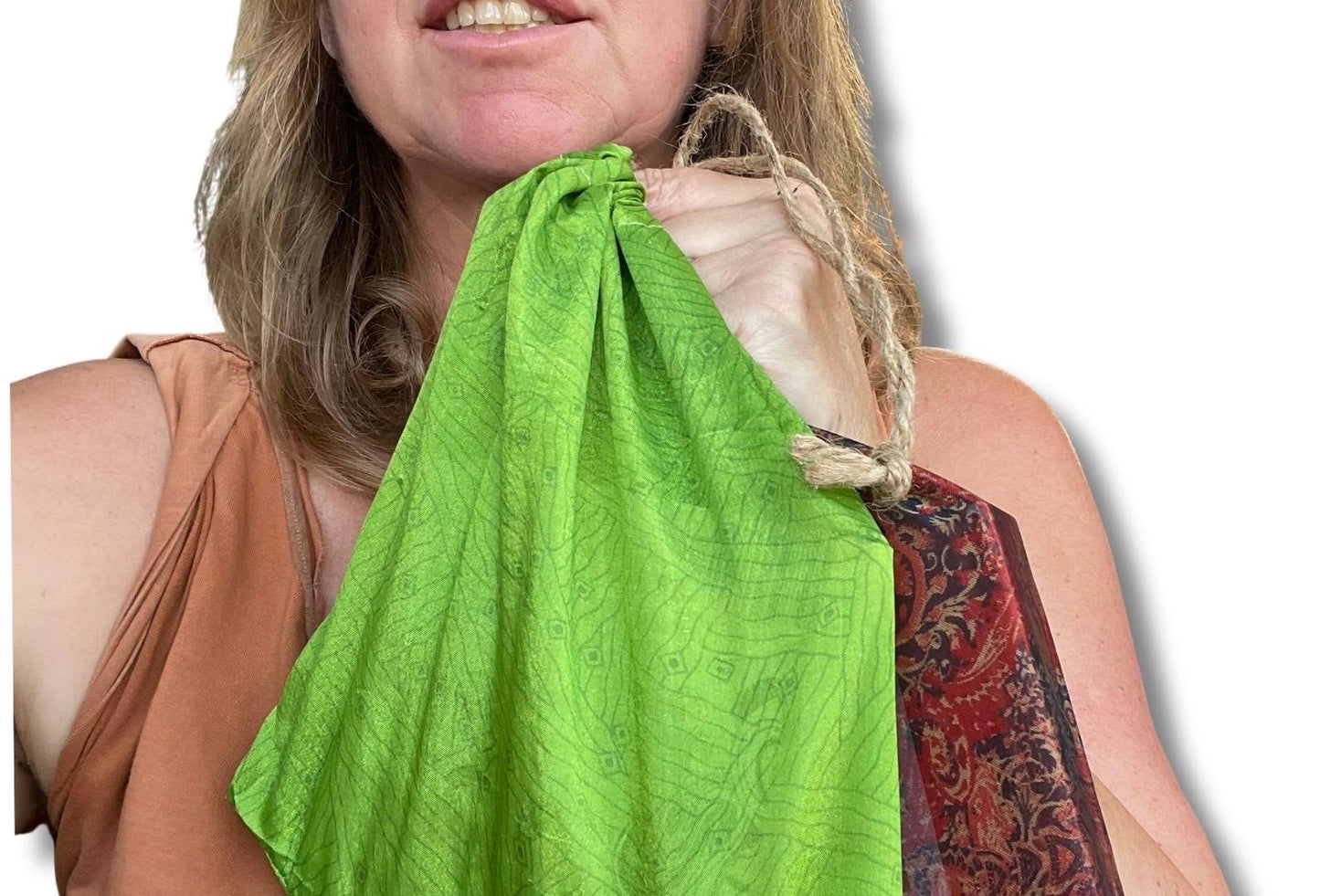 Small & medium recycled sari bags. Eco friendly wrapping option. Recycled bags for gifts. Recycled gift bags. Ethical draw string bags.