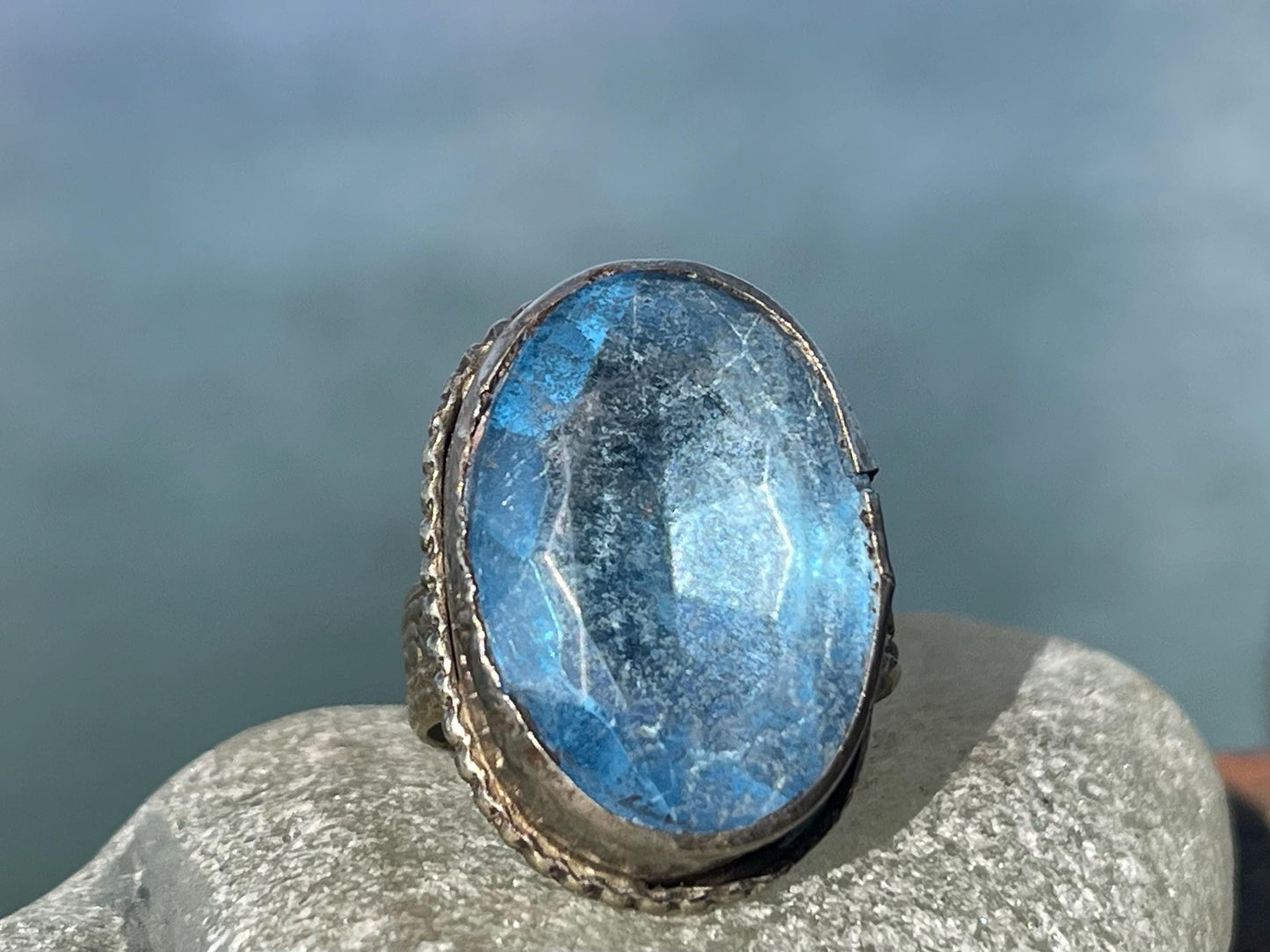 Fabulous vintage ring, large blue ring, boho vintage jewellery, ethical jewellery, gypsy ring. Gypsy jewellery, statement jewellery