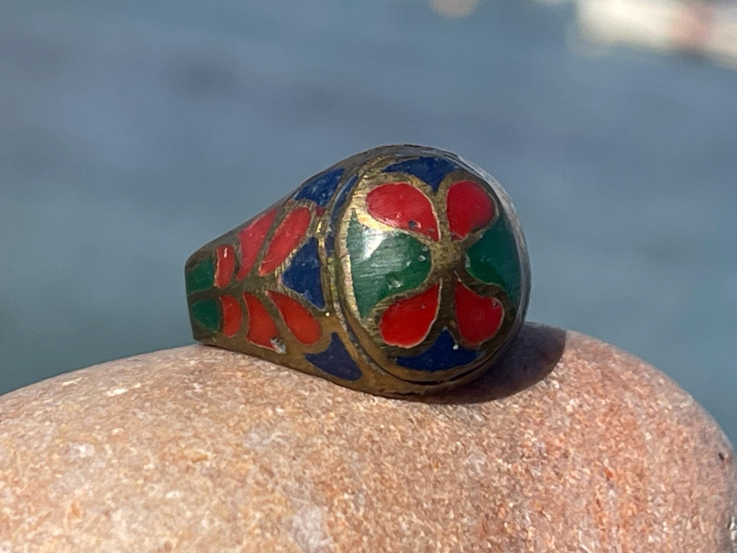 Fabulous festive red and green ring, boho vintage jewellery, ethical jewellery, gypsy ring. Gypsy jewellery. Christmas ring.
