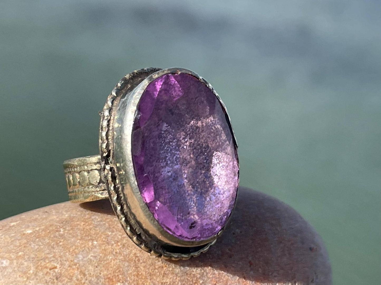 Fabulous vintage ring, large purple ring, boho vintage jewellery, ethical jewellery, gypsy ring. Gypsy jewellery, statement jewellery