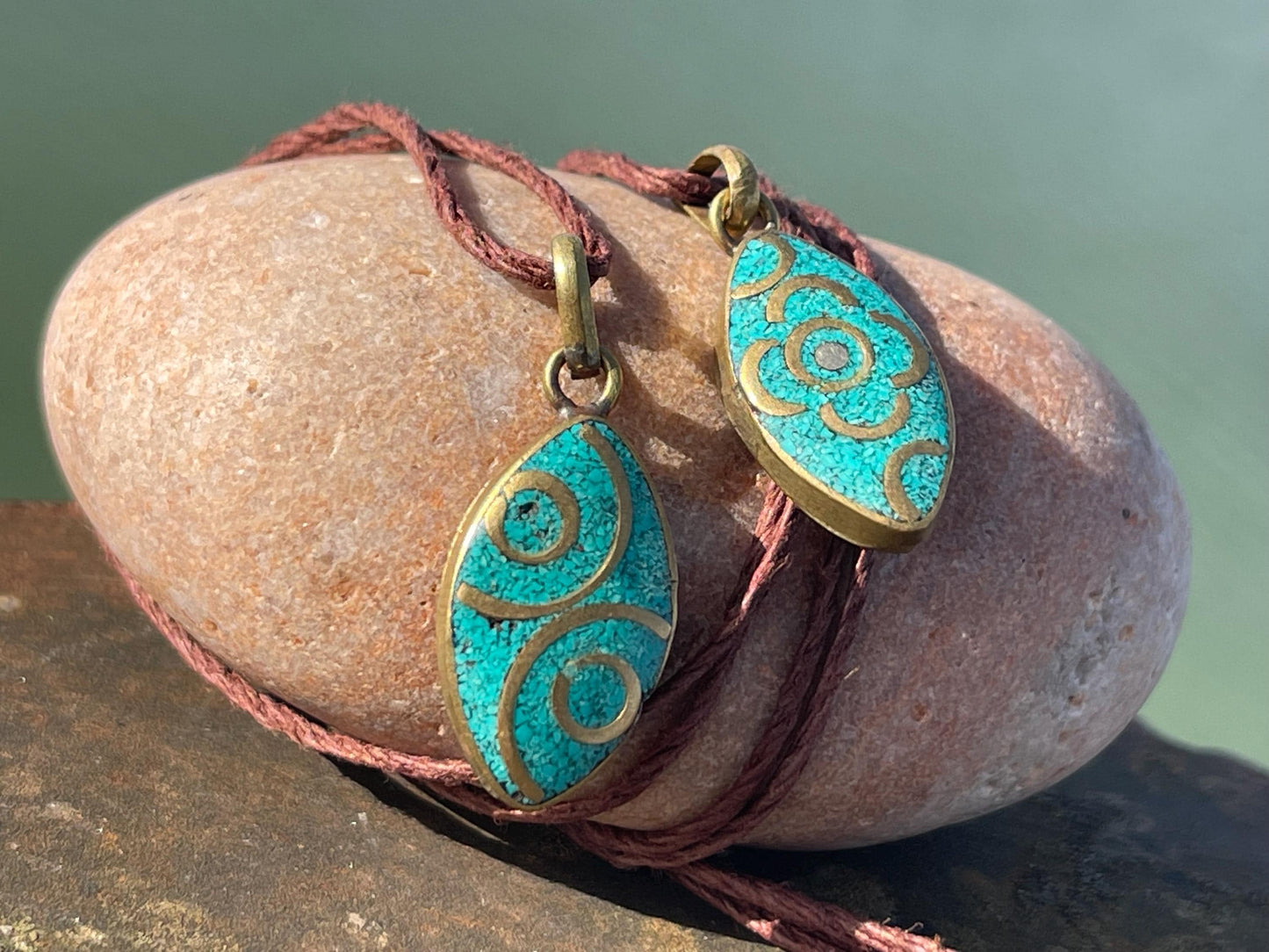Beautiful turquoise necklace, turquoise pendant, vintage jewellery, ethical jewellery, gemstone pendant, boho necklace, unique necklace