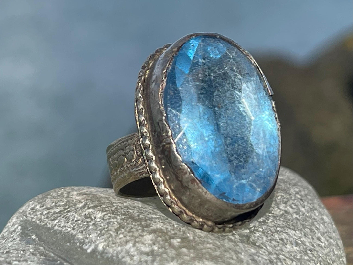 Fabulous vintage ring, large blue ring, boho vintage jewellery, ethical jewellery, gypsy ring. Gypsy jewellery, statement jewellery
