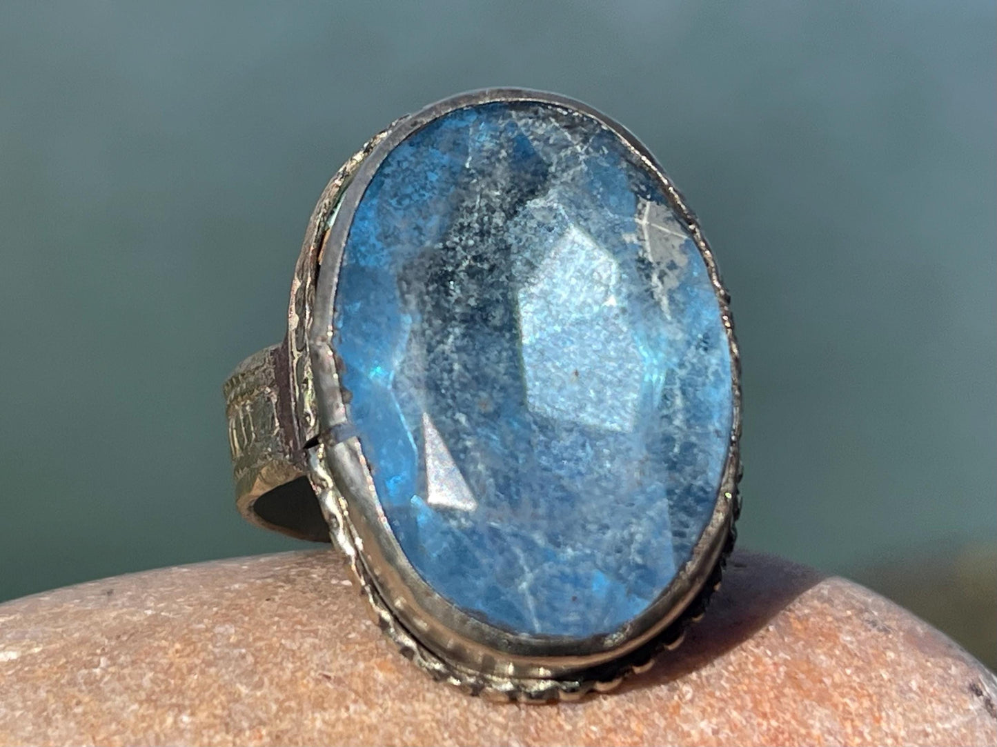 Fabulous vintage ring, large blue ring, boho vintage jewellery, ethical jewellery, gypsy ring. Gypsy jewellery, statement jewellery