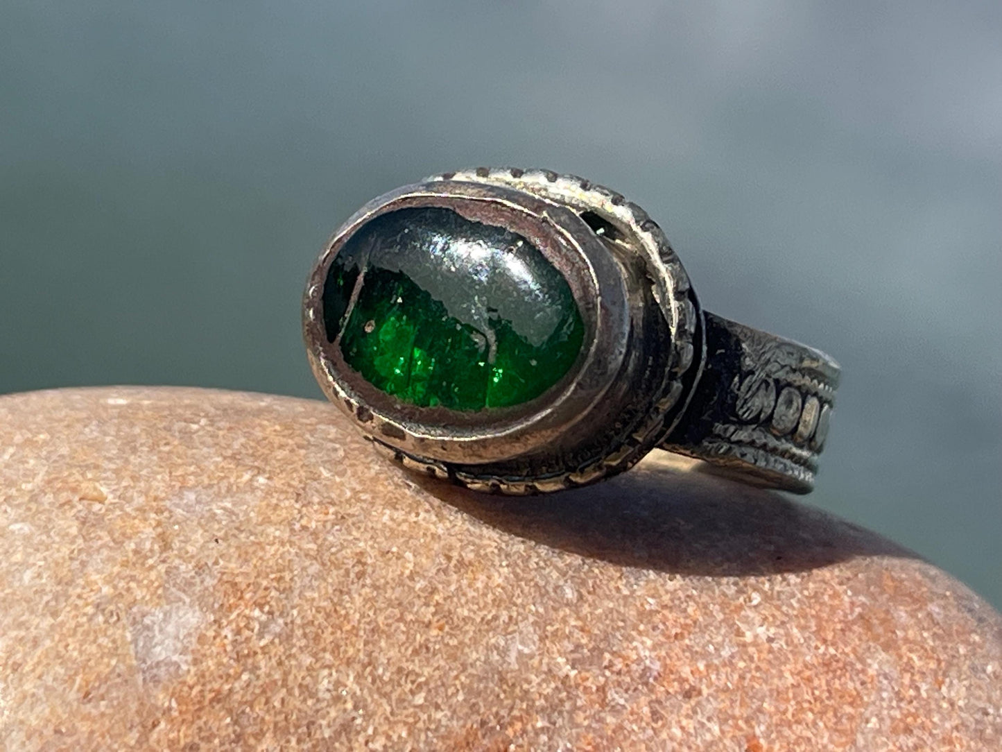Fabulous vintage ring, large green ring, boho vintage jewellery, ethical jewellery, gypsy ring. Gypsy jewellery, statement jewellery