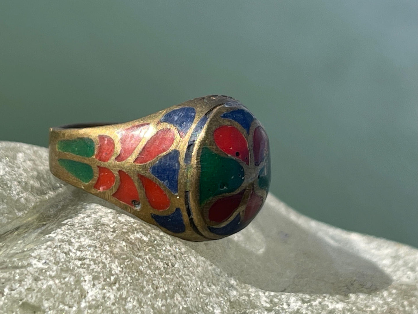 Fabulous festive red and green ring, boho vintage jewellery, ethical jewellery, gypsy ring. Gypsy jewellery. Christmas ring.
