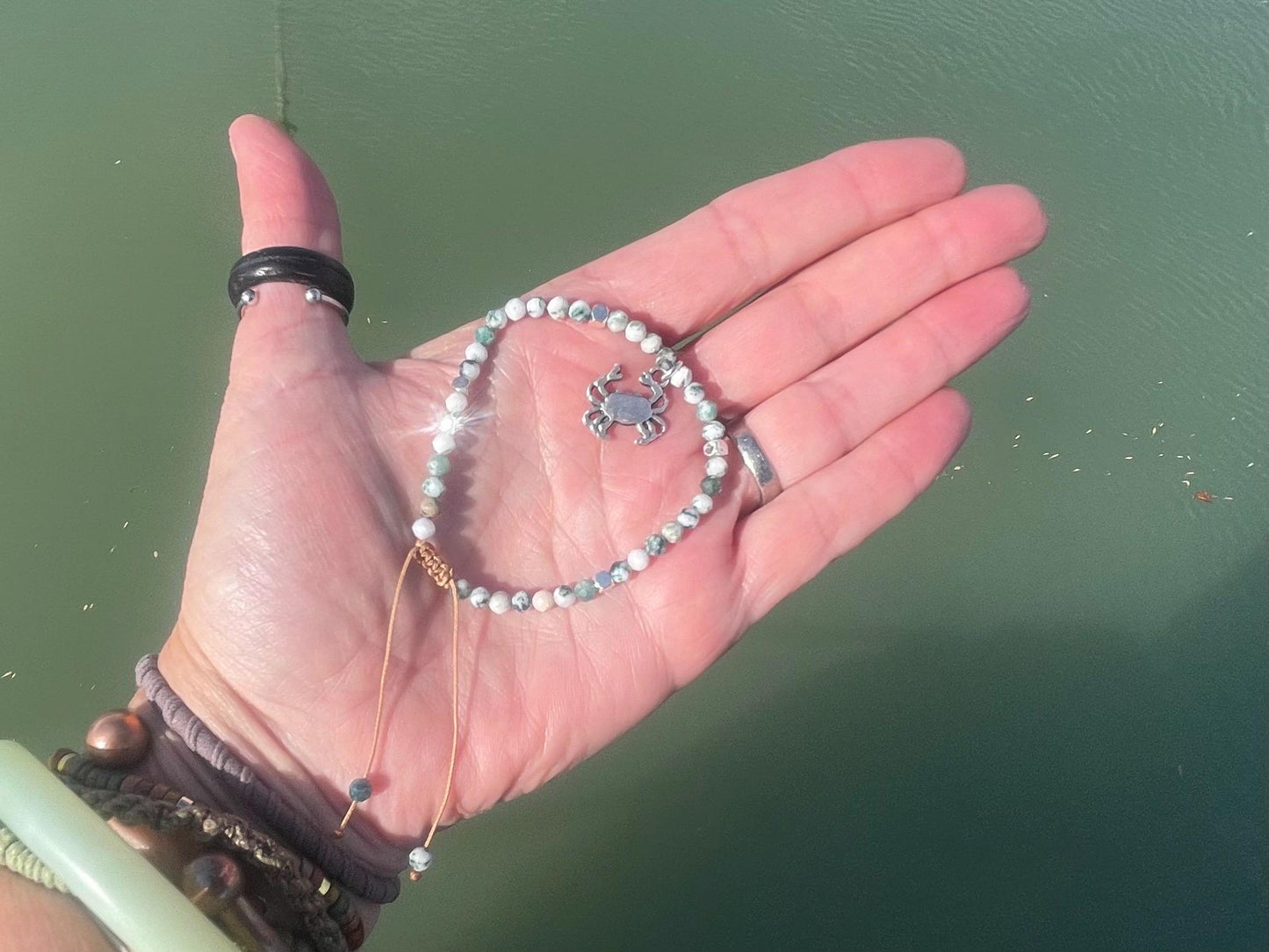 Adjustable moss agate gemstone bracelet. Handmade unique jewellery. Crab beacelet. Crab jewellery. Moss agate jewellery. Moss agate bracelet