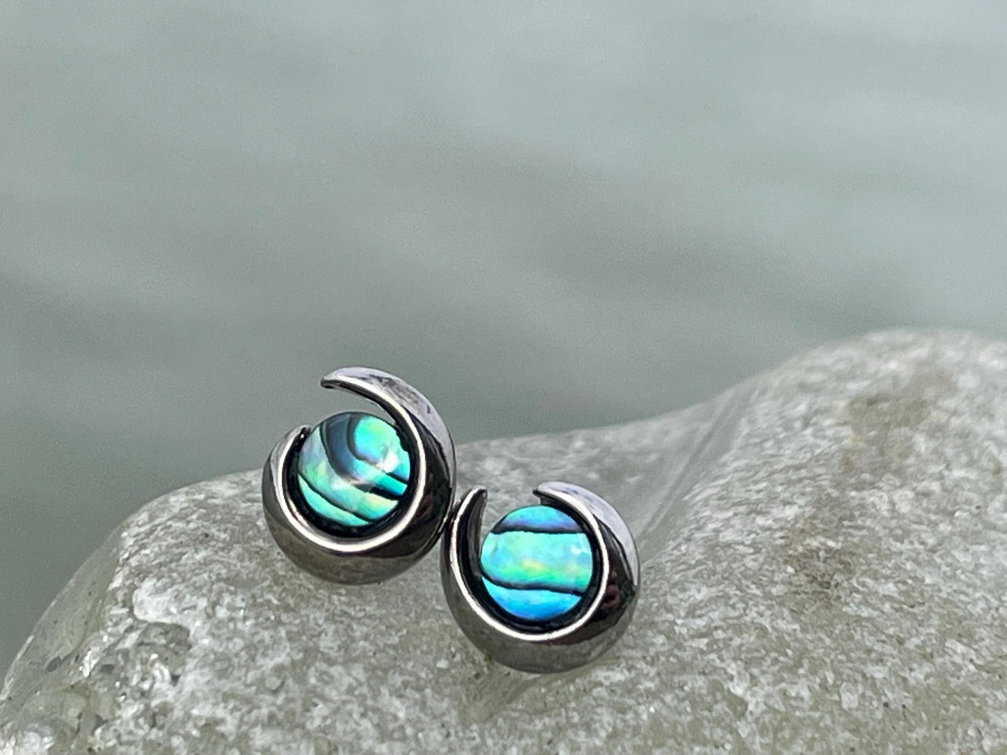 Abalone earrings. Vintage earrings, abalone jewellery, boho earrings, vintage jewellery, unusual jewellery, gift for her, ethical jewellery