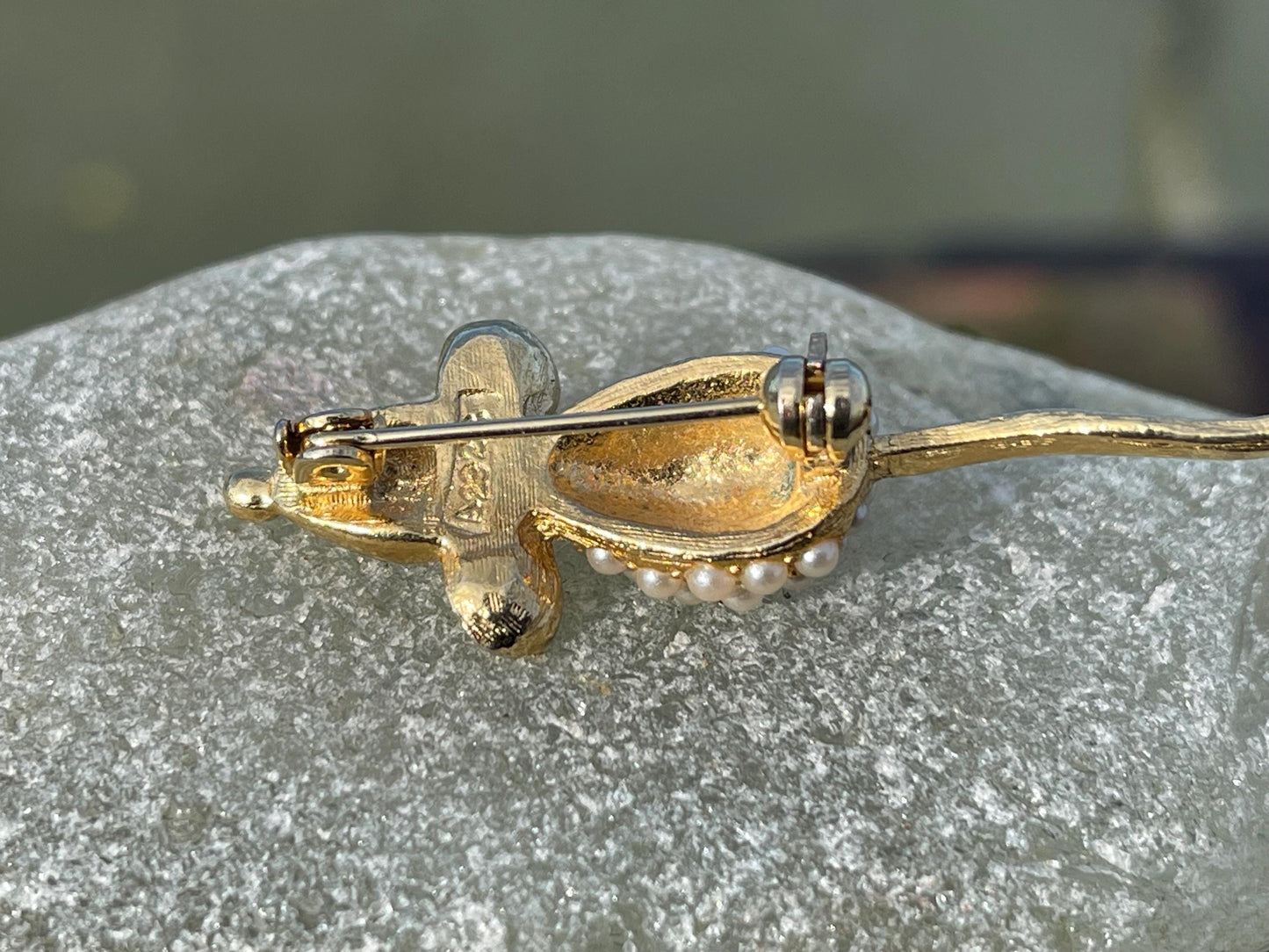 Mouse brooch, vintage brooch, vintage jewellery, retro jewellery, eco friendly gift for her, ethical jewellery, mouse jewellery